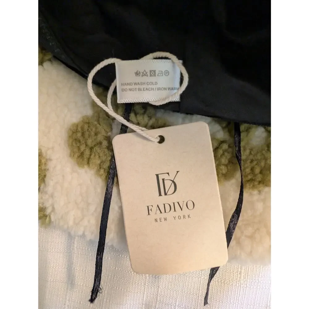 Fadivo New York White & Green Floral Sherpa Bucket Hat